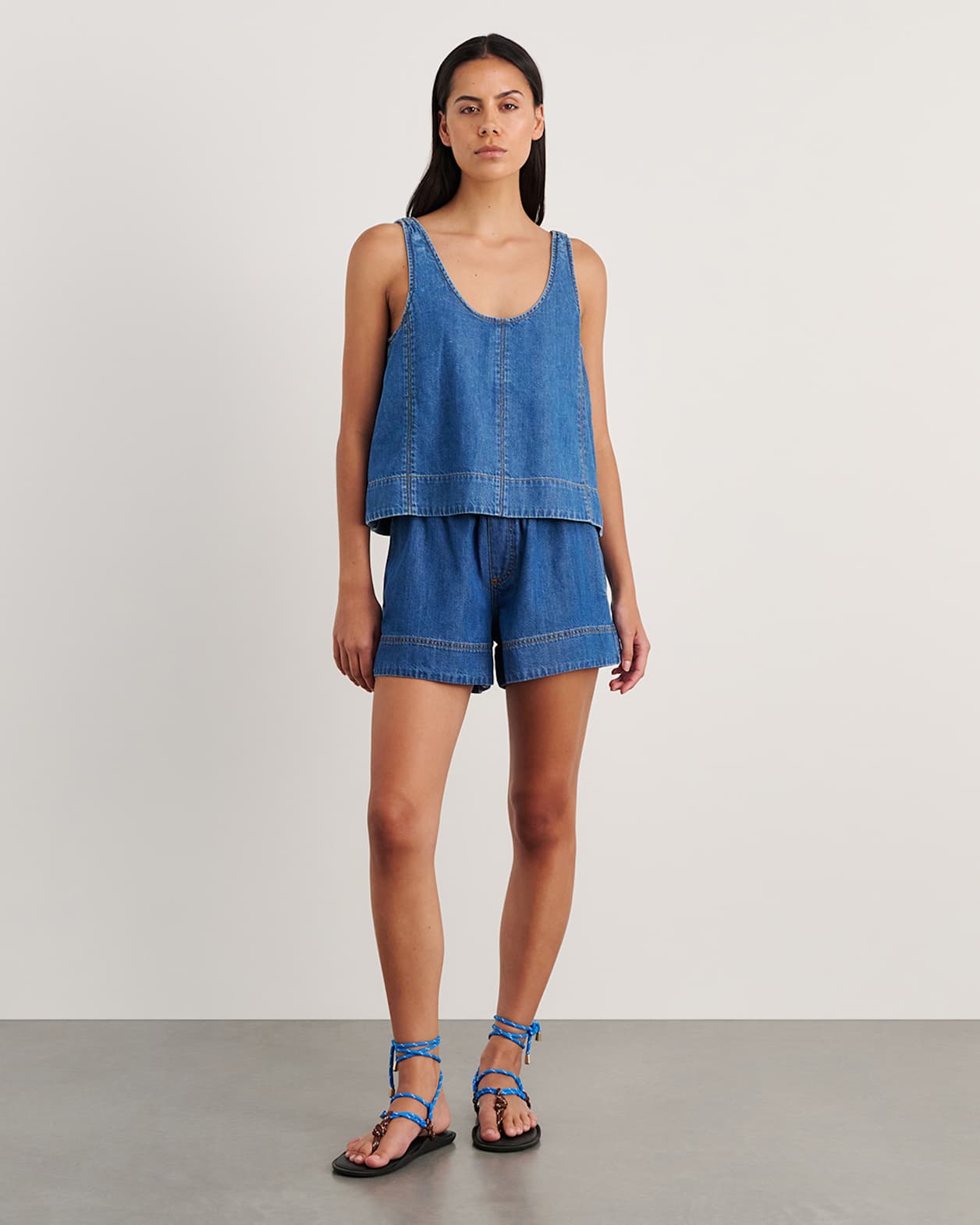 Loe Denim Pull On Short in BLUE VINTAGE