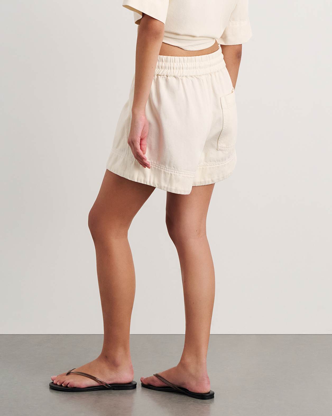 Loe Denim Pull On Short in ECRU