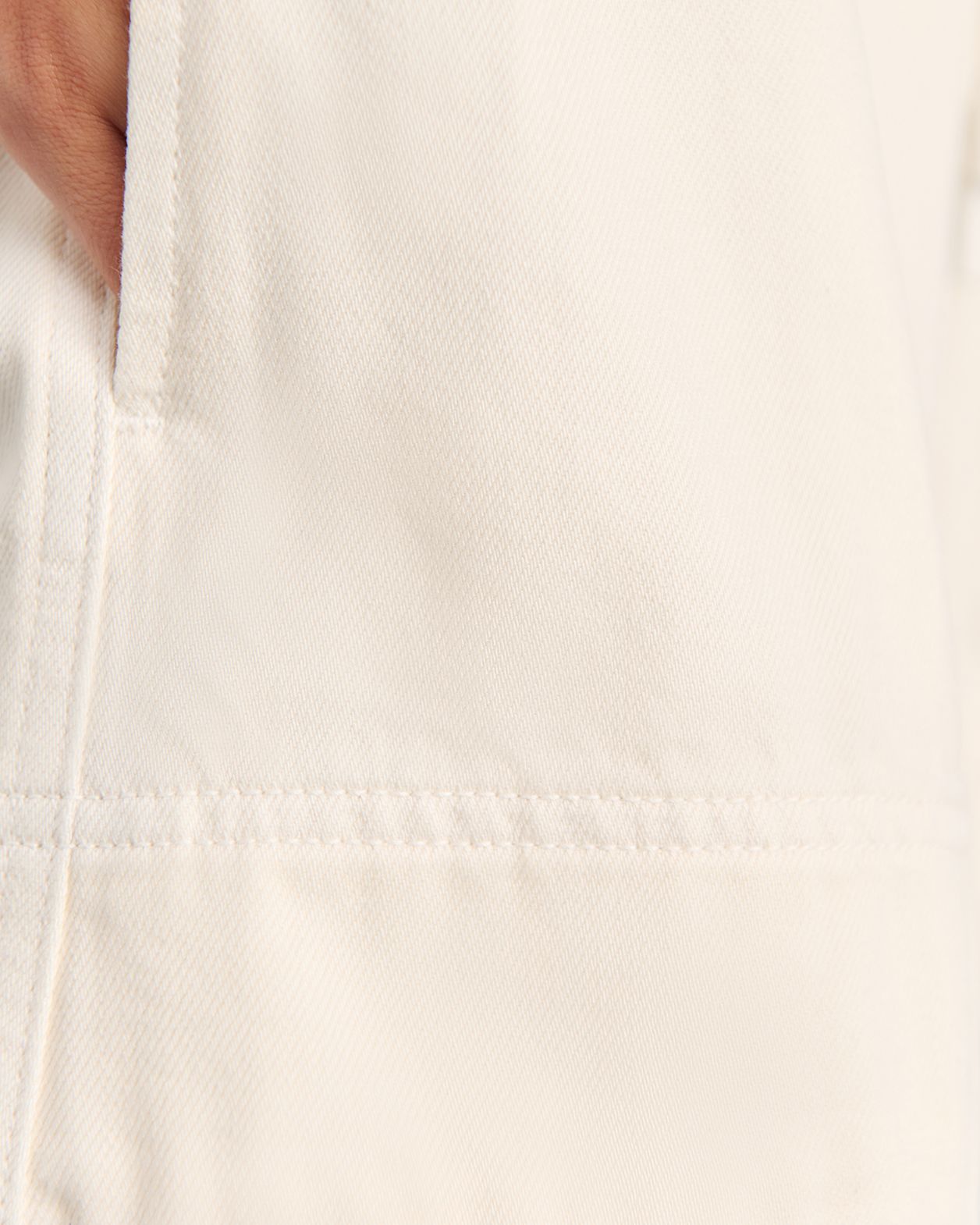 Loe Denim Pull On Short in ECRU