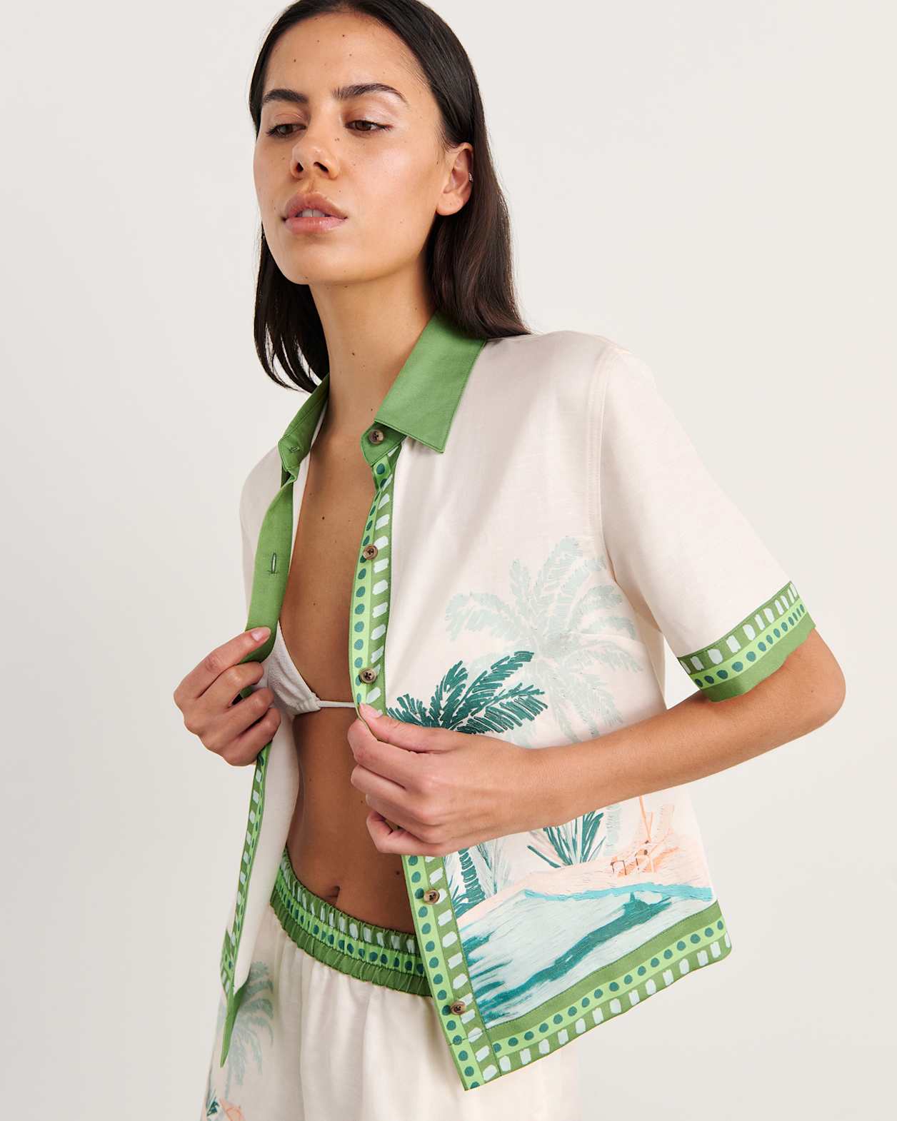 Sunlounger Short Sleeve Shirt in IVORY/MOSS