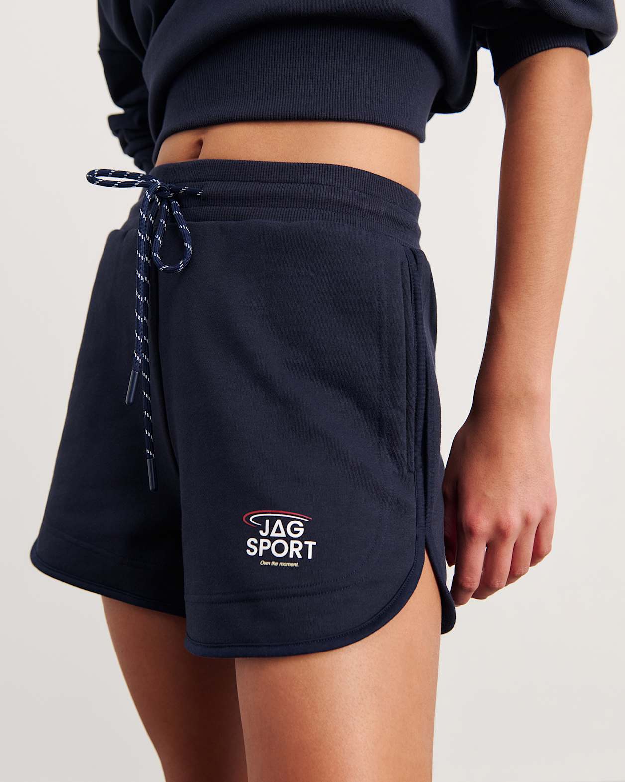 Aston Sweat Short in NAVY