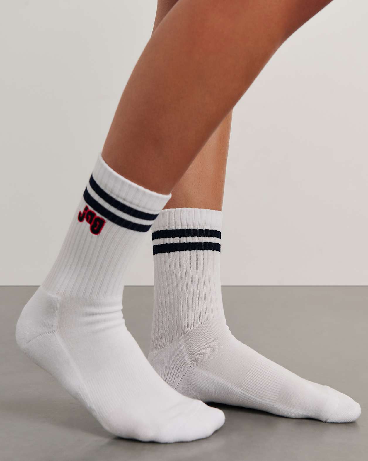 Jag Embroidered Sport Sock in WHITE/INK