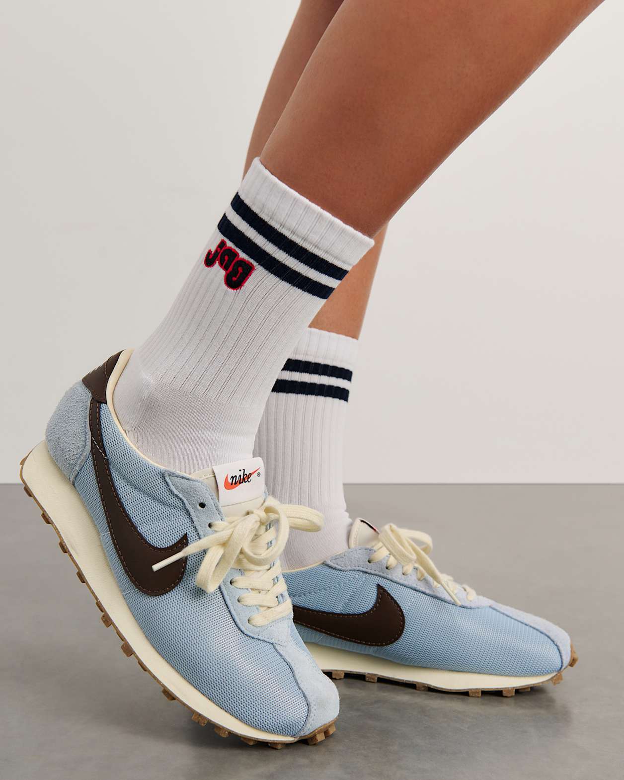 Jag Embroidered Sport Sock in WHITE/INK