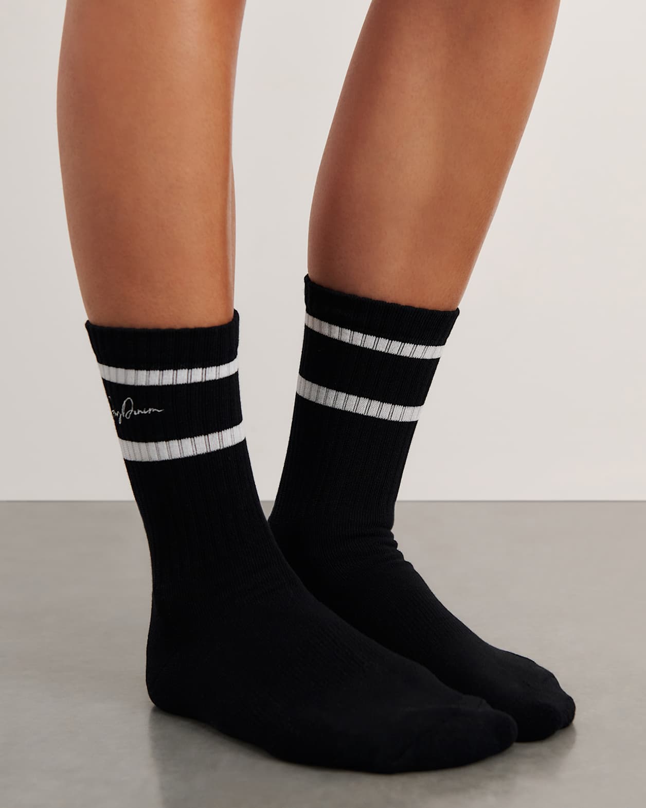 Jag Embroidered Sport Sock in BLACK/WHITE