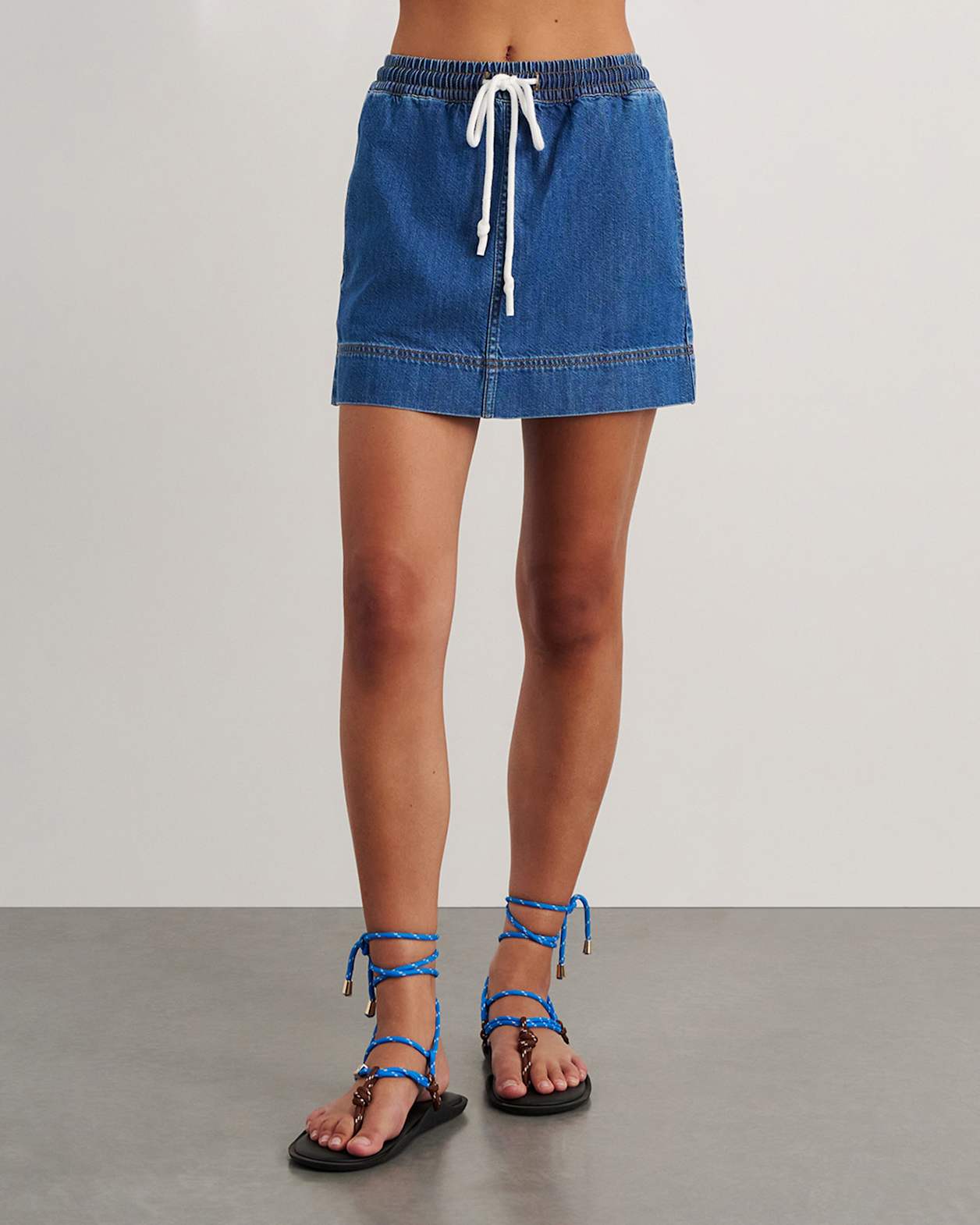 Loe Denim Pull On Skirt in BLUE VINTAGE