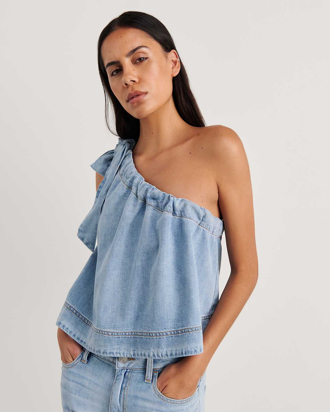 Loe Denim One Shoulder Top in LIGHT WASH