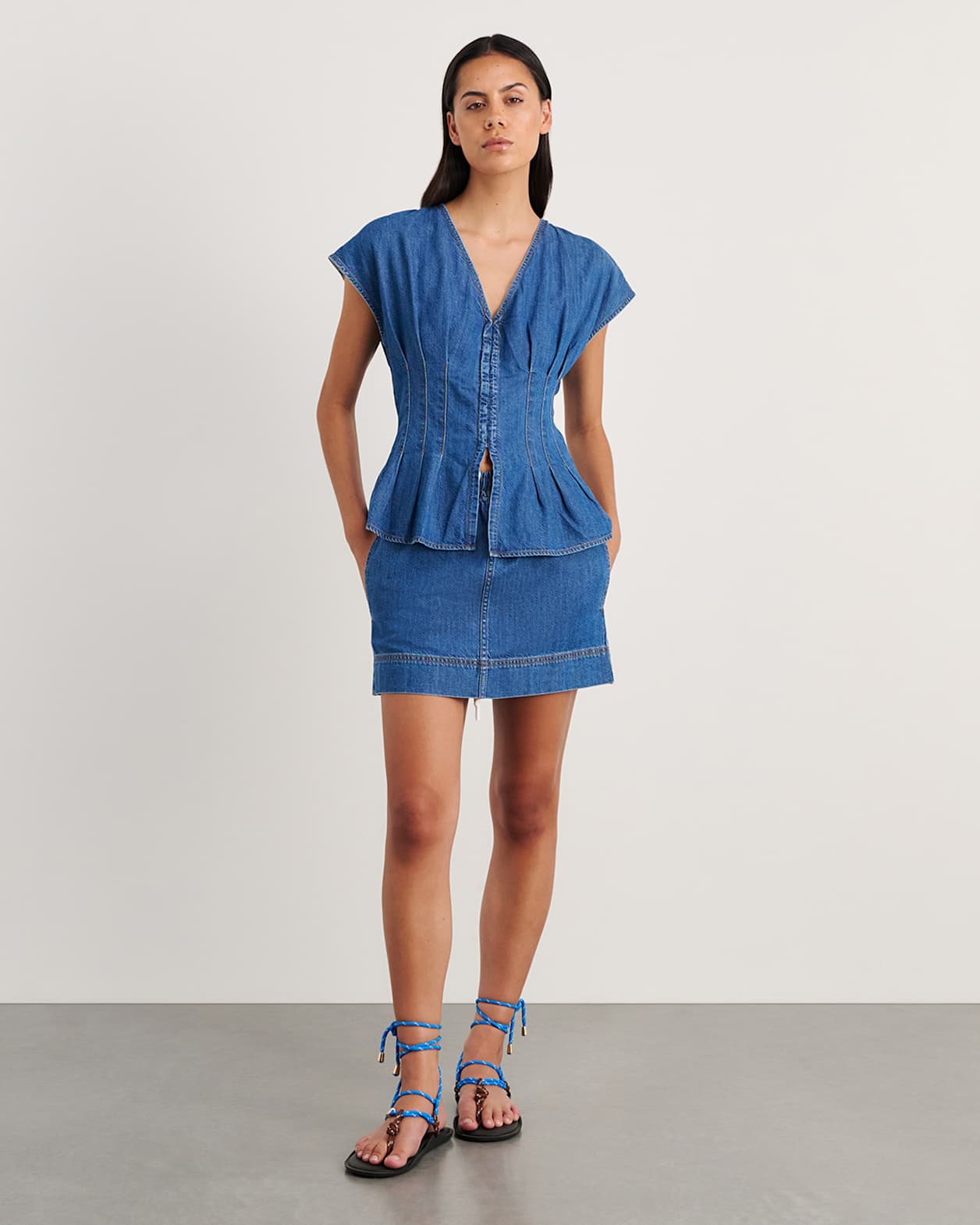 Loe Pintuck Denim Top in BLUE VINTAGE