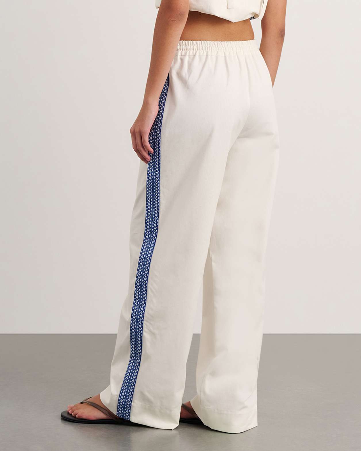 Canvas Contrast Pant in MILK