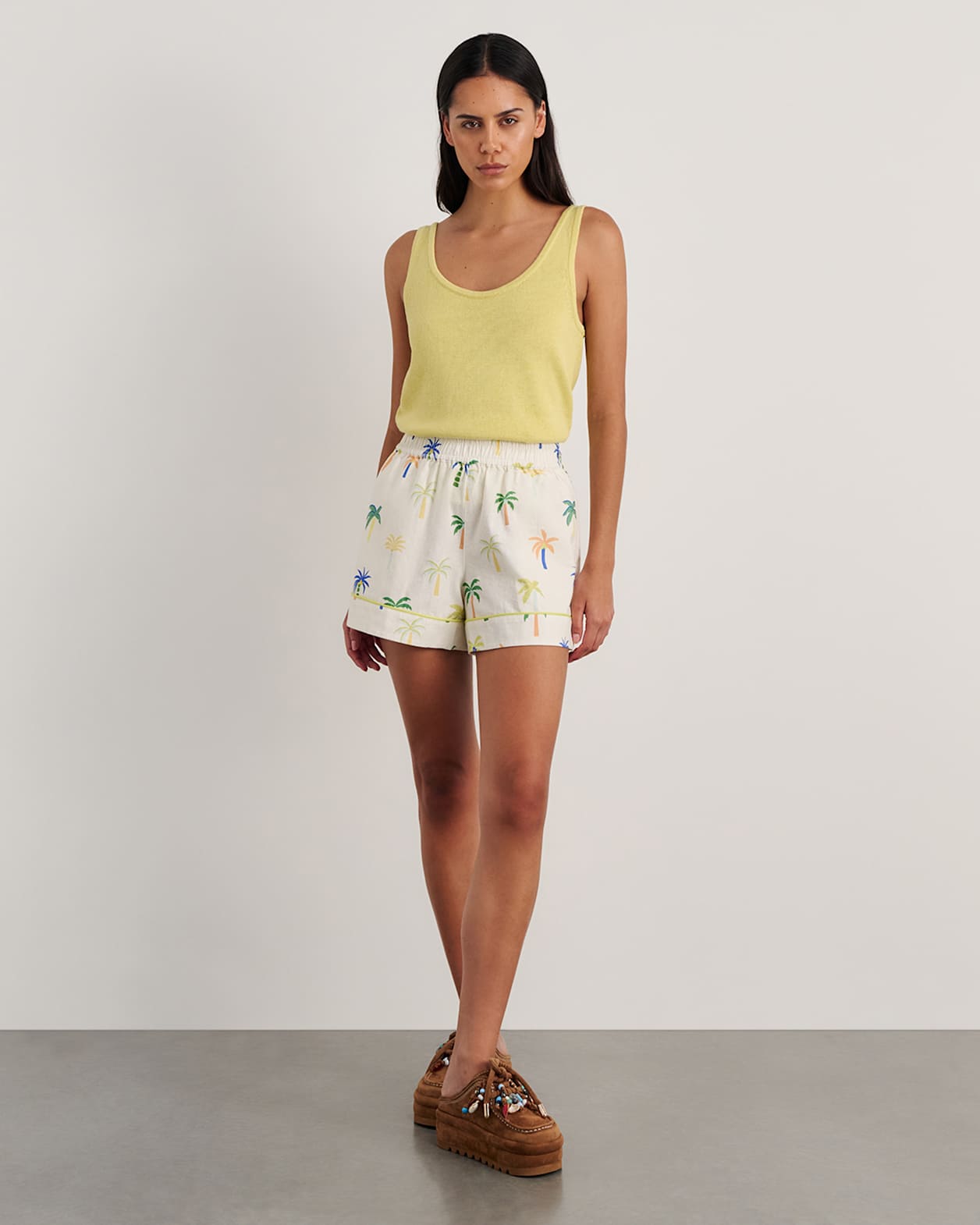 Palm Pull On Short in IVORY/MULTI