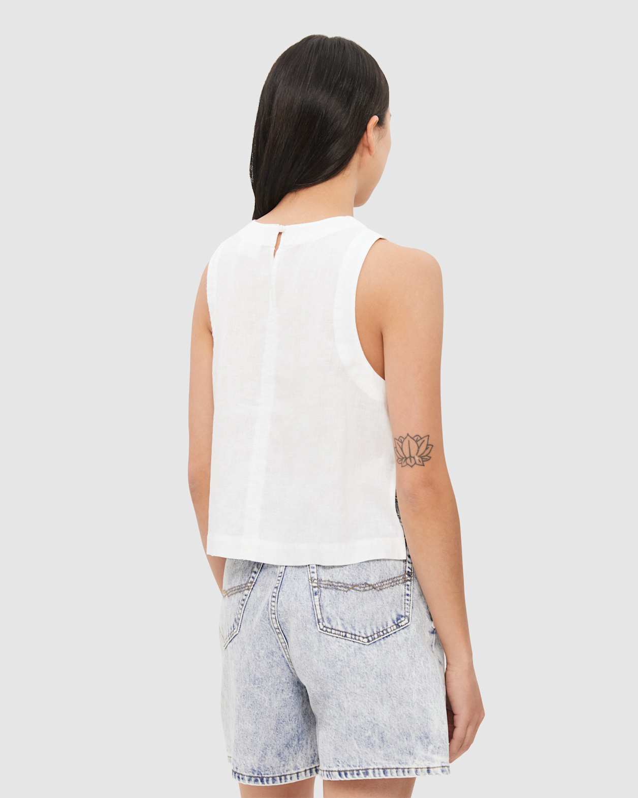 Sutton Linen Tie Top in WHITE