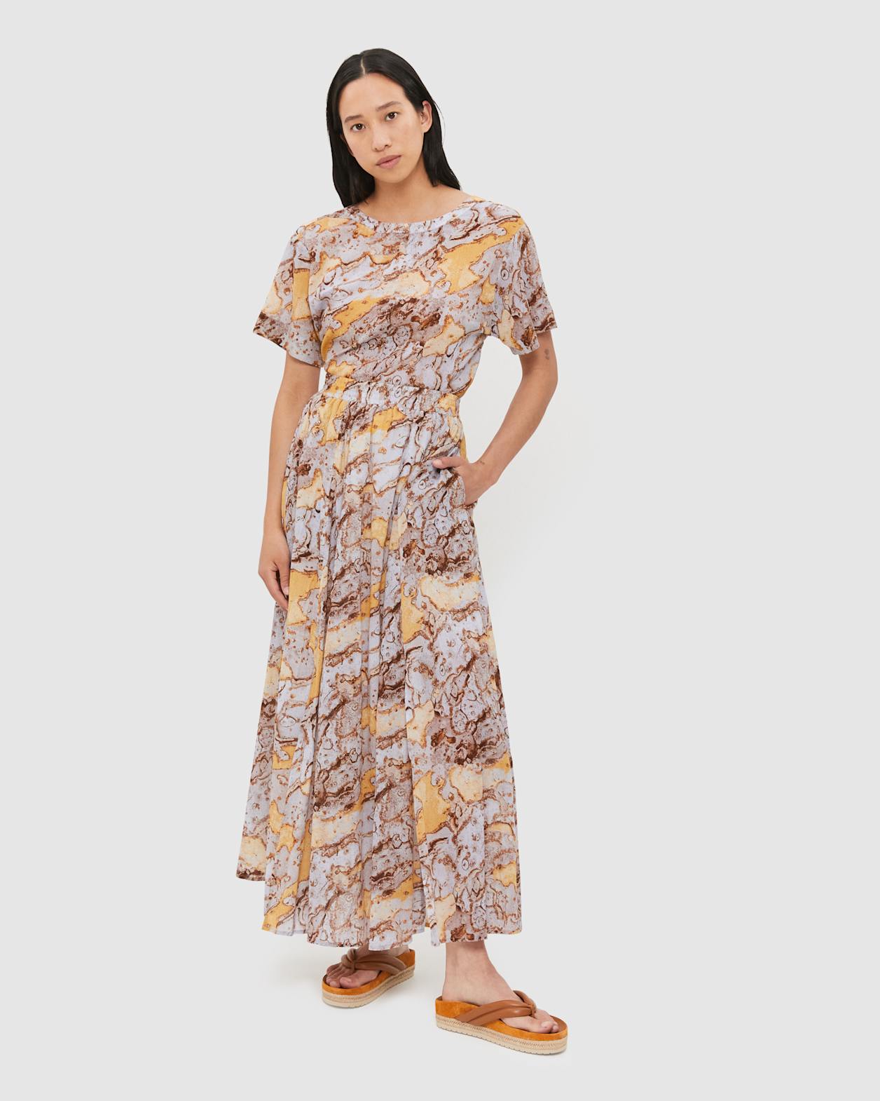 Blair Crinkle Print Skirt in OYSTER