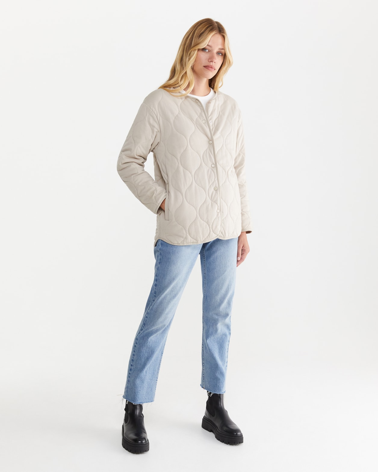 Quilted Jersey Jacket in STONE