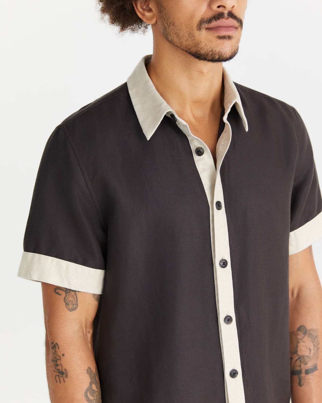 Marlon Linen Contrast Shirt in WASHED BLACK
