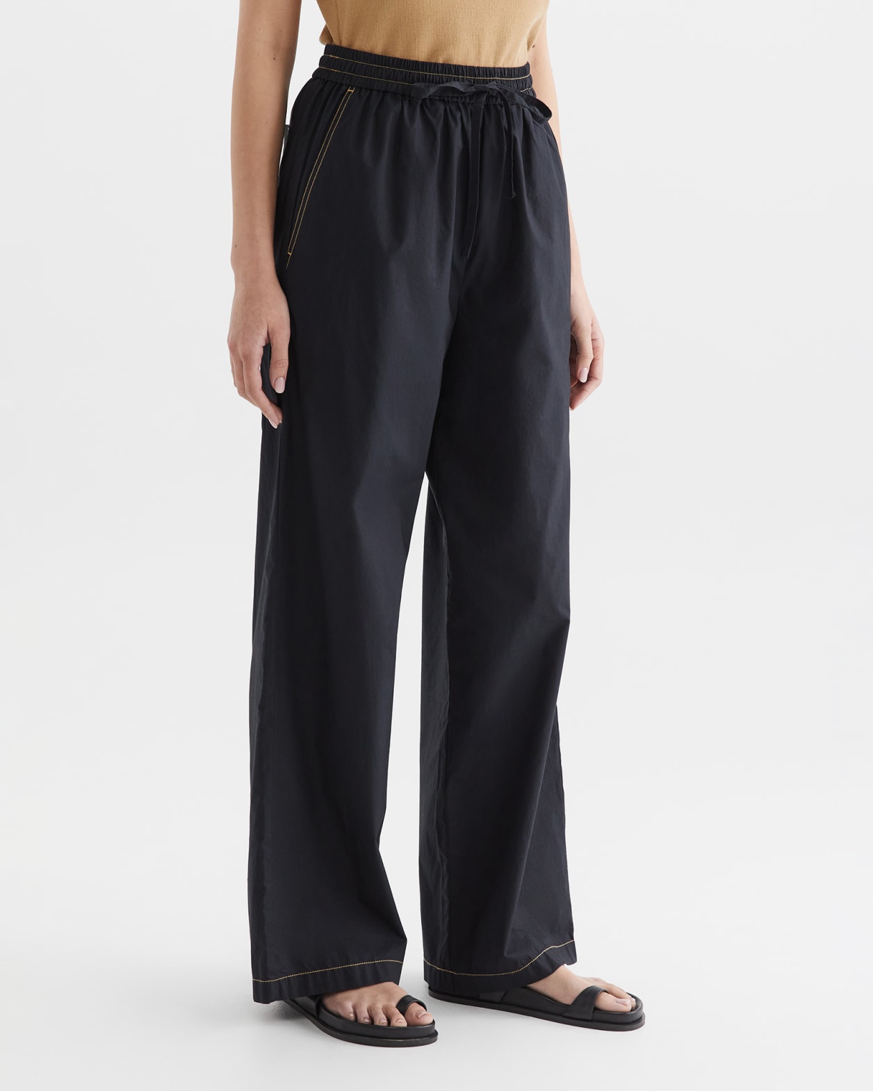 Olive Cotton Relaxed Pant | JAG