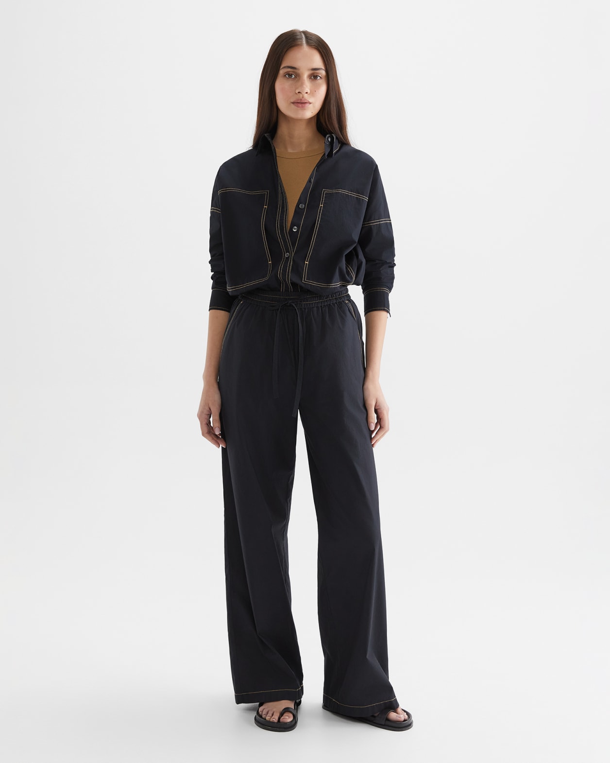 Olive Cotton Relaxed Pant in BLACK