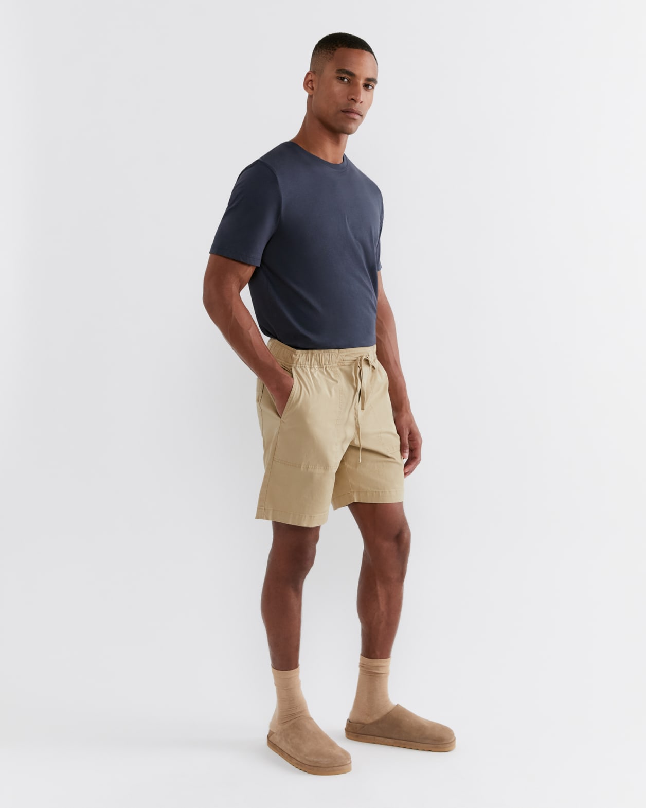 Max Cotton Stretch Short in SAND