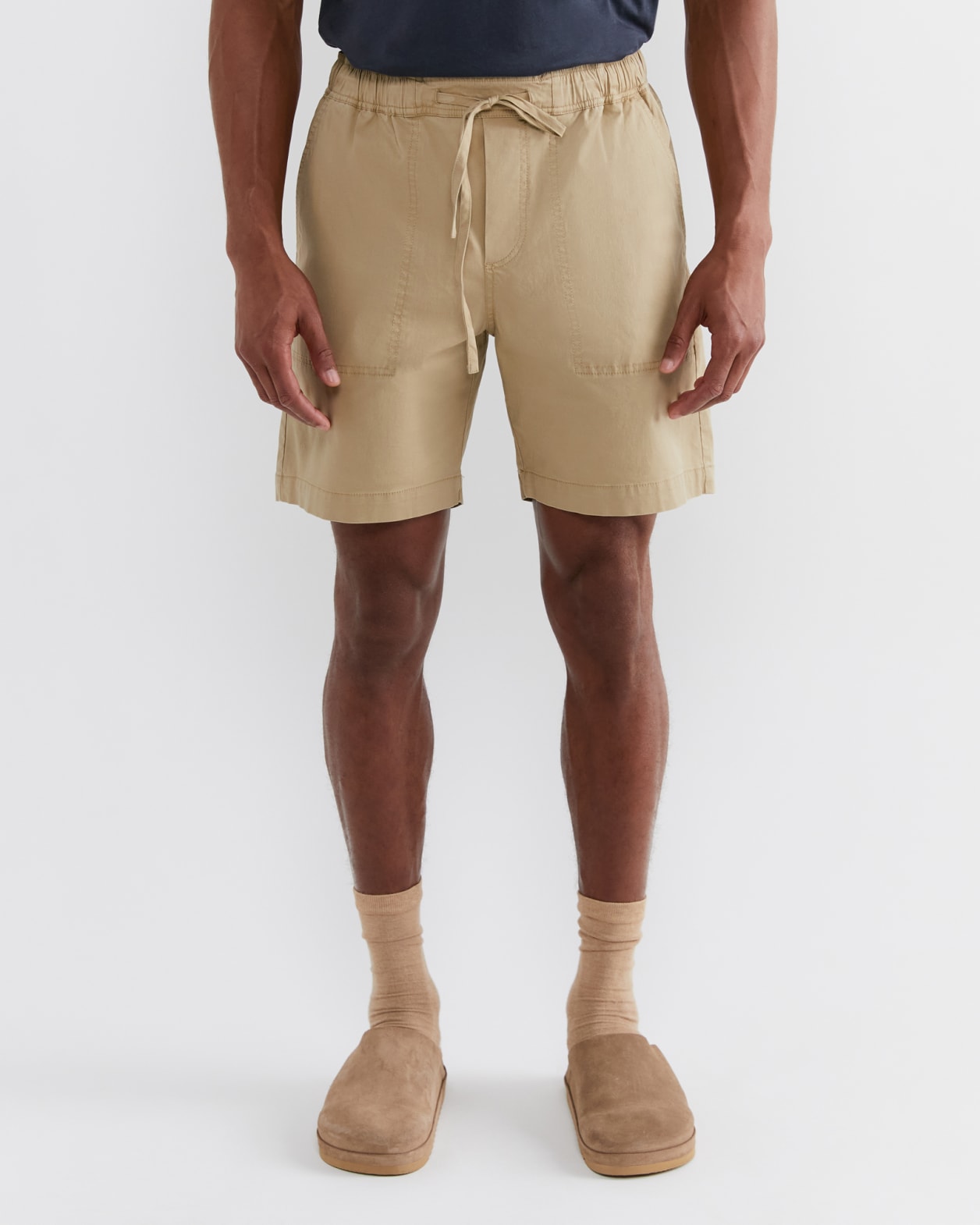 Max Cotton Stretch Short in SAND