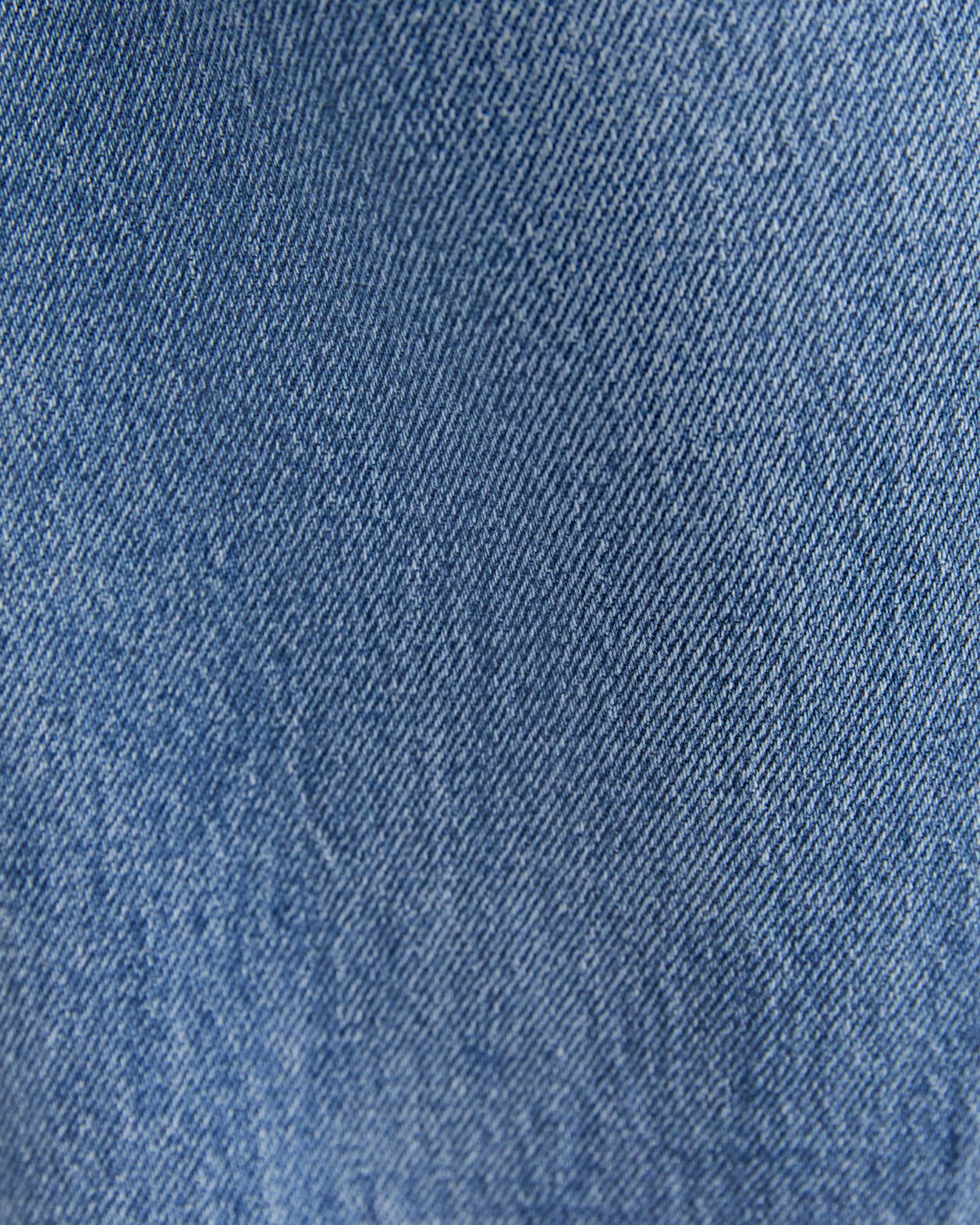 Flynn Straight Jeans in MID BLUE WASH