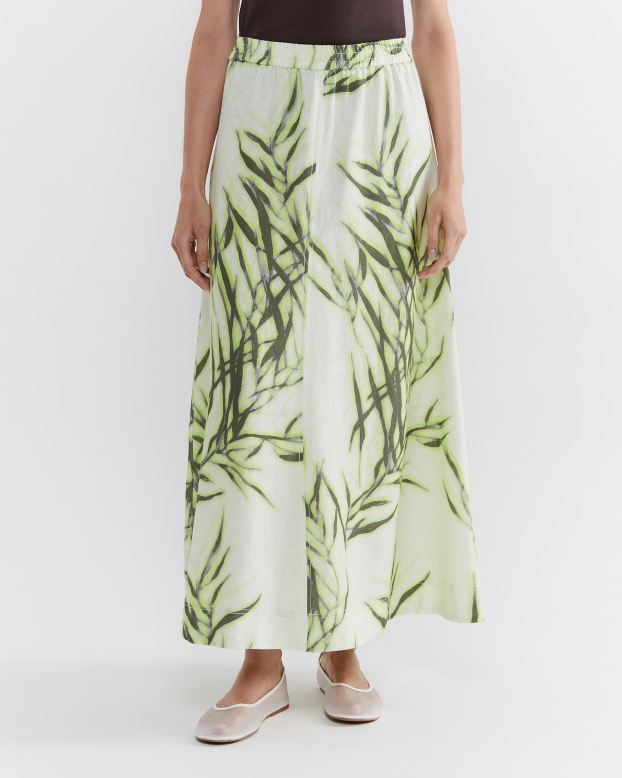 Essie Linen Afternoon Skirt in GREEN TEA