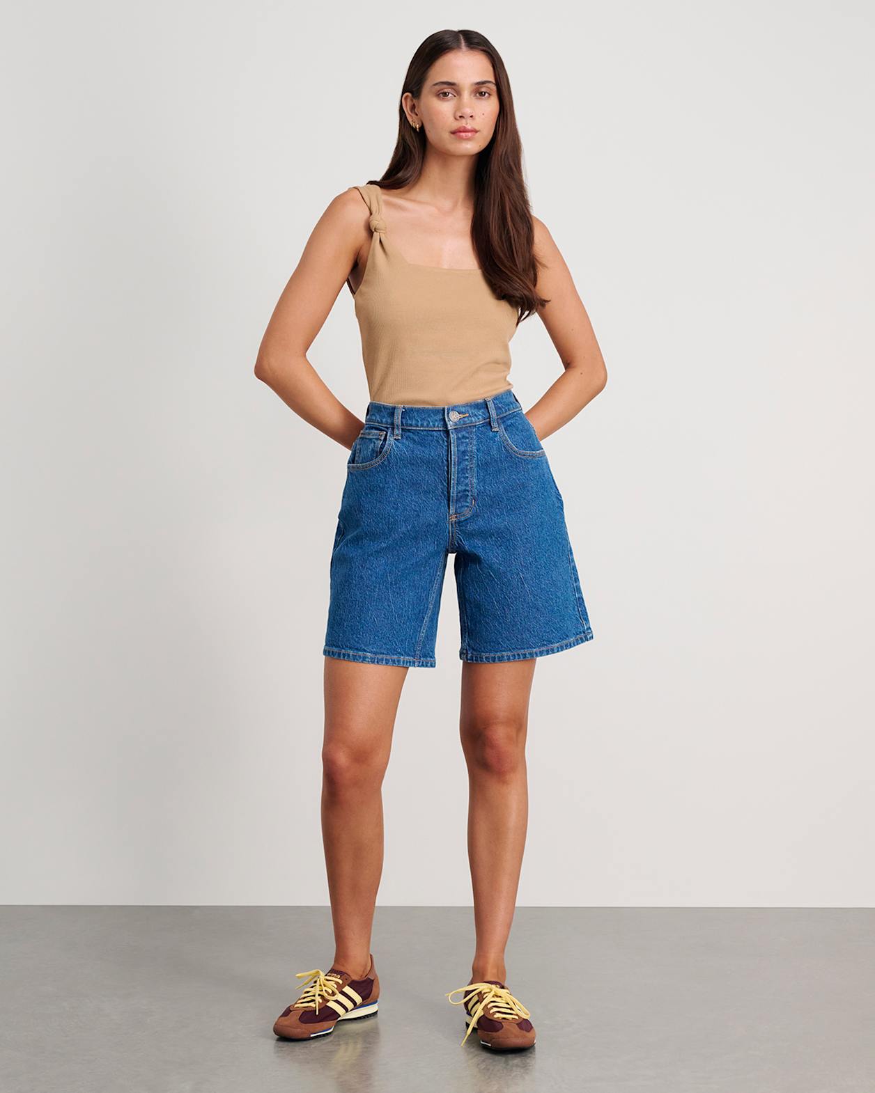 Mikaela Mid Rise Denim Shorts in BLUE WASH