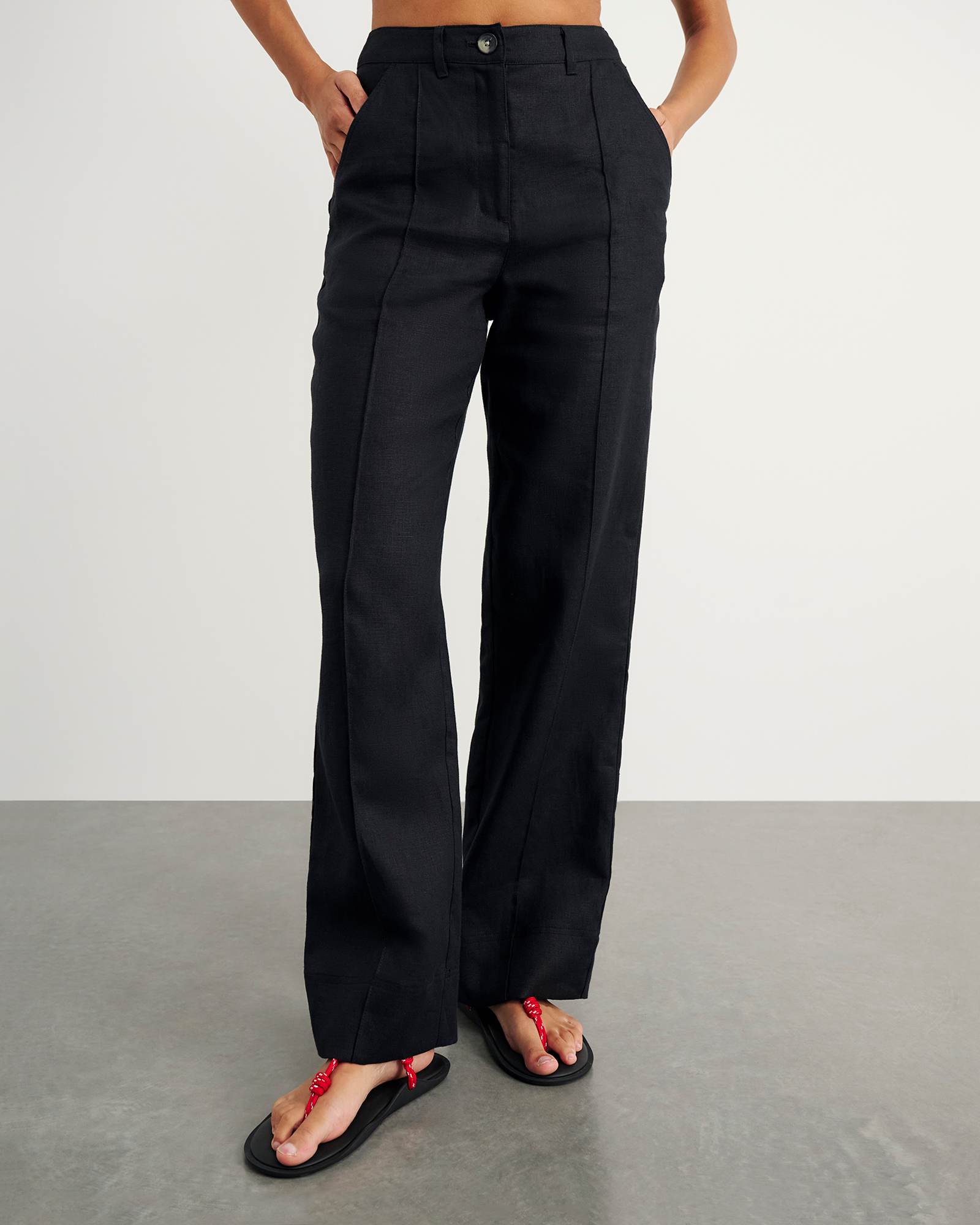 Nala pin tuck thermo pants ブラック Pintuck Knit Pant in Interlock - Black – Carbon38