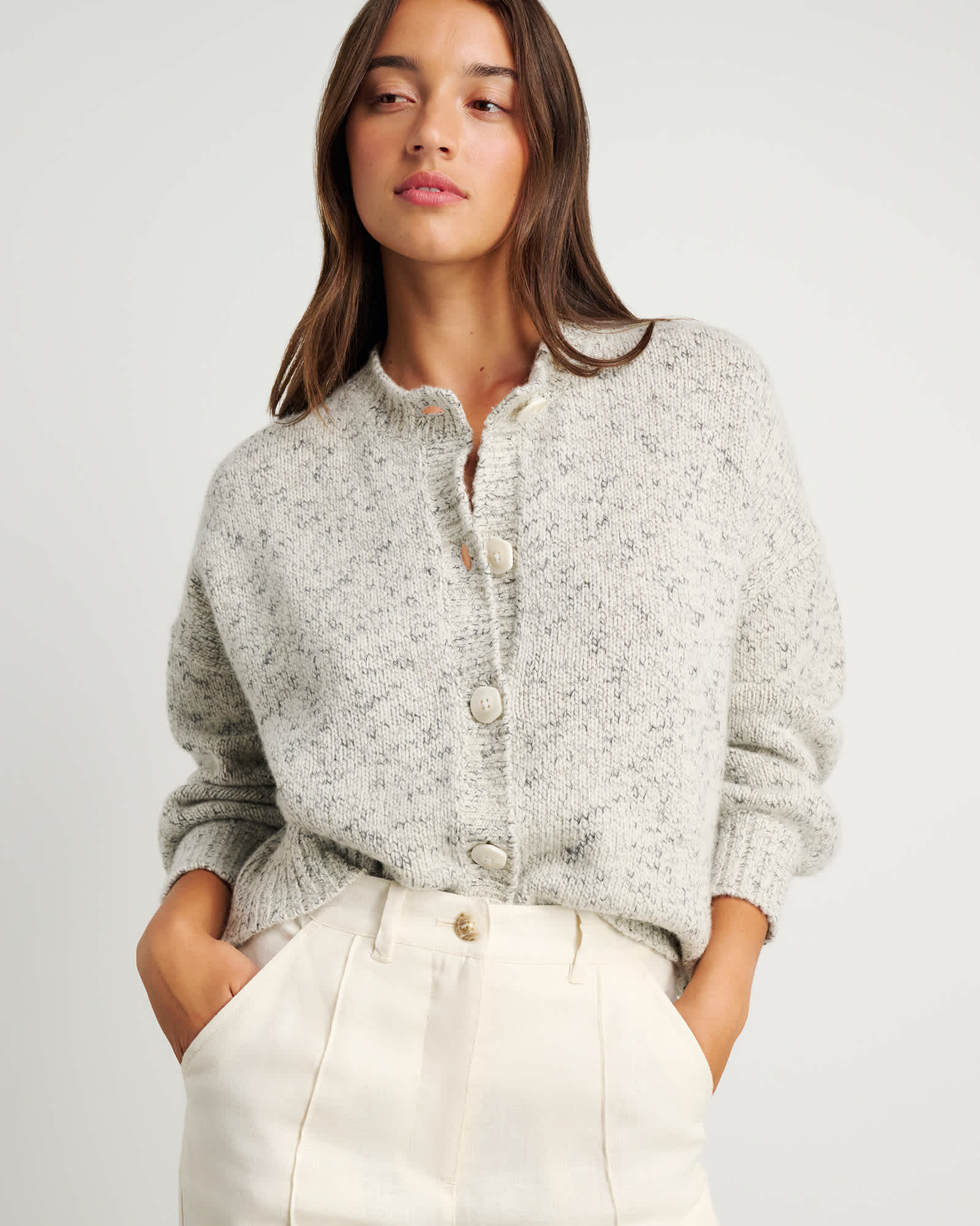 23SS glamb Fuzzy Flower Cardigan L 23SS glamb Fuzzy Flower Cardigan L(23SS glamb Fuzzy Flower